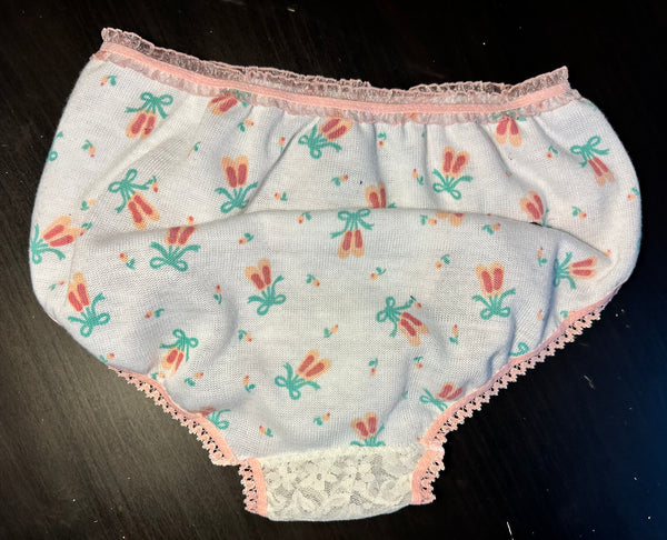 smallish Luigi Mangione pantie